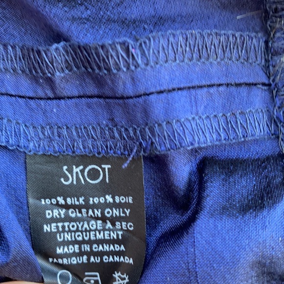 PARTYSKIRTS by SKOT. 100% Silk - Picture 4 of 4
